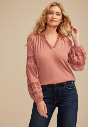 Embroidered Gauze Blouson Sleeve Top