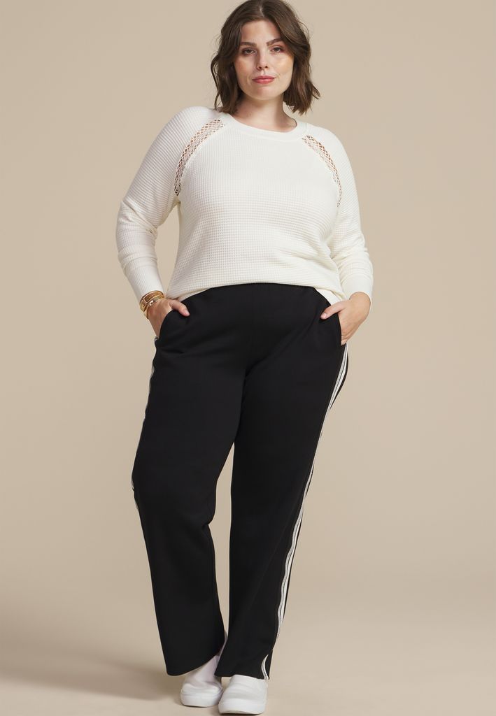 Plus Size Crochet Trim Waffle Knit Long Sleeve Tee - Image 3