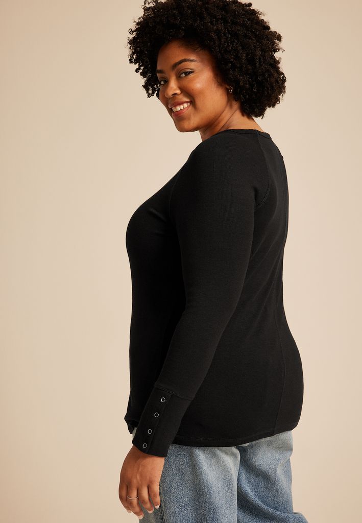 Plus Size Soft Essential Crew Neck Snap Cuff Top - Image 2